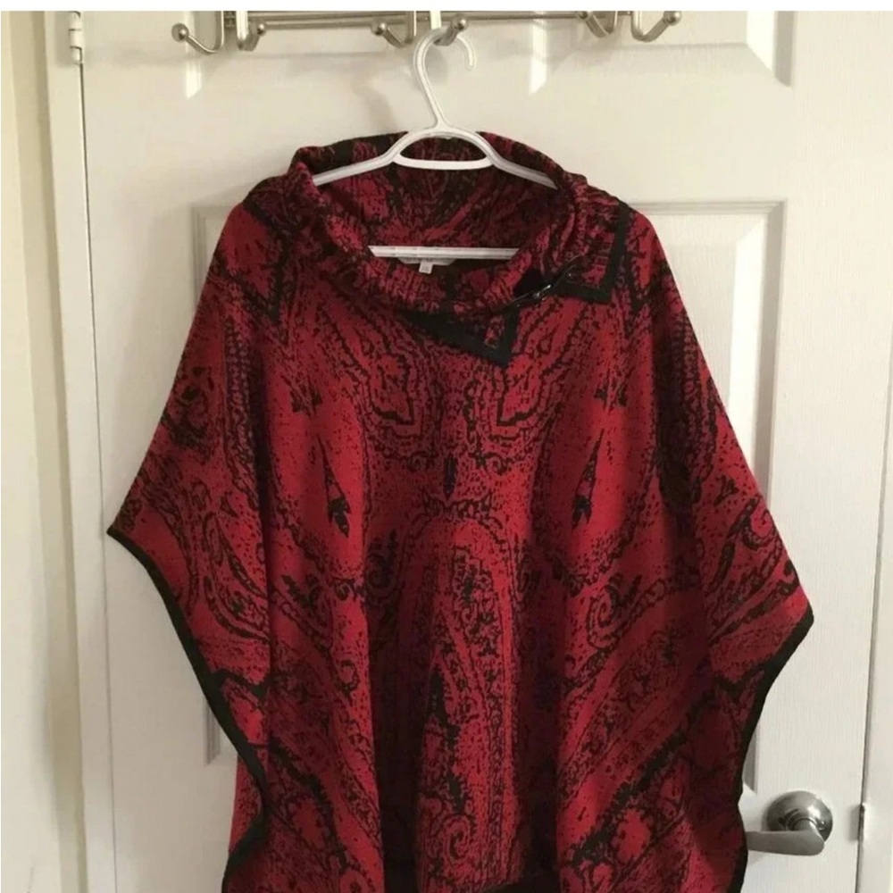 CLEO: Red & Black Paisley Poncho
